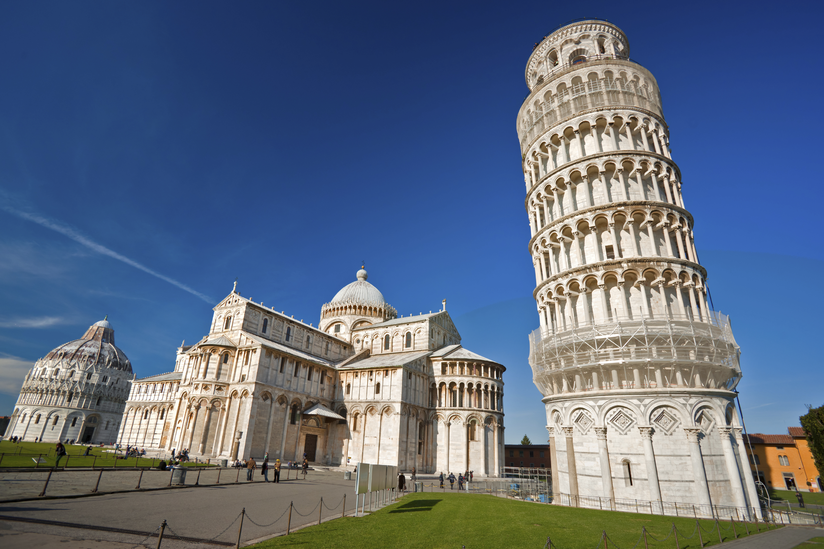 Famous Landmarks in Europe Leger Holidays