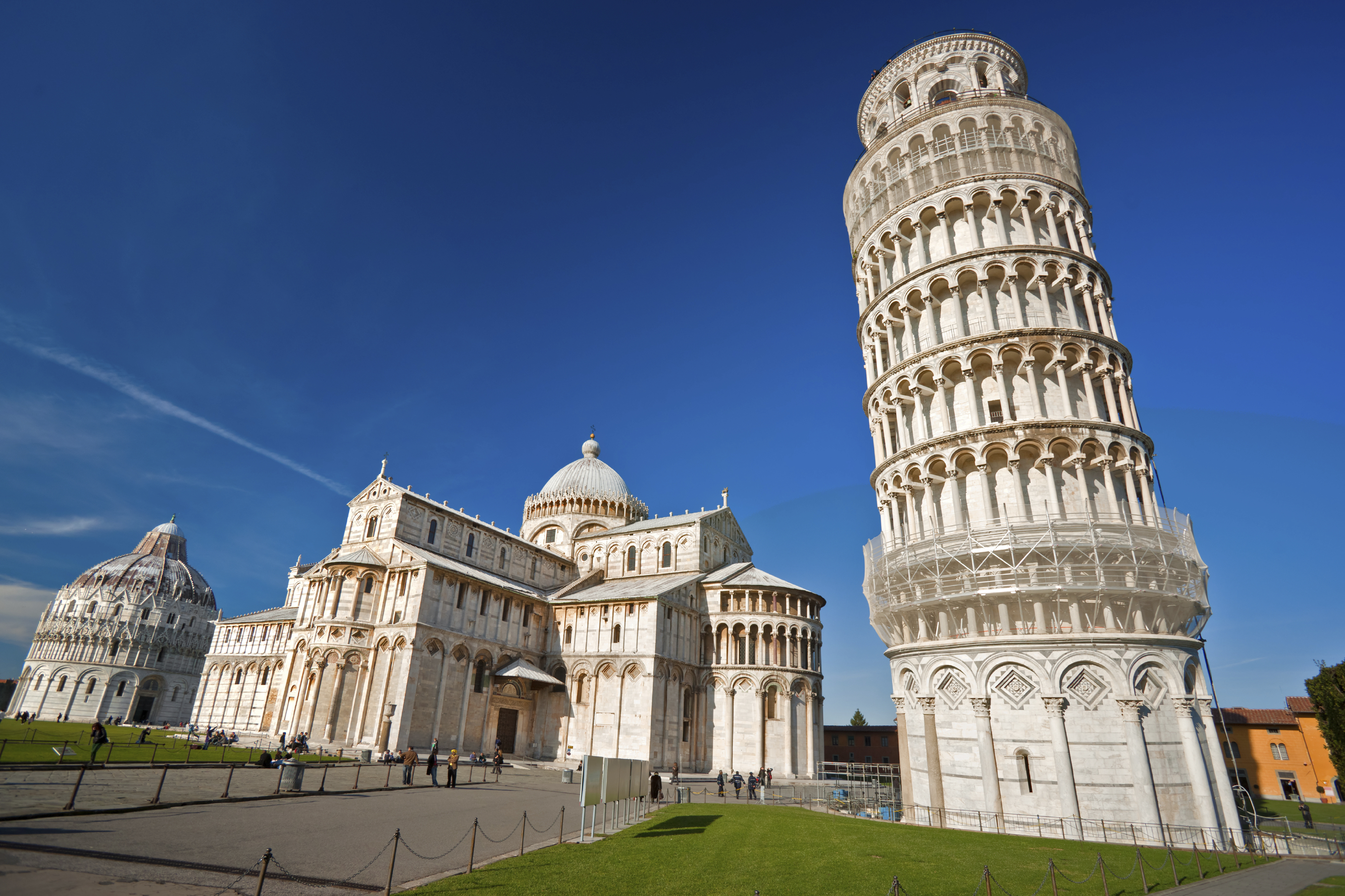 Famous Landmarks In Europe Leger Holidays